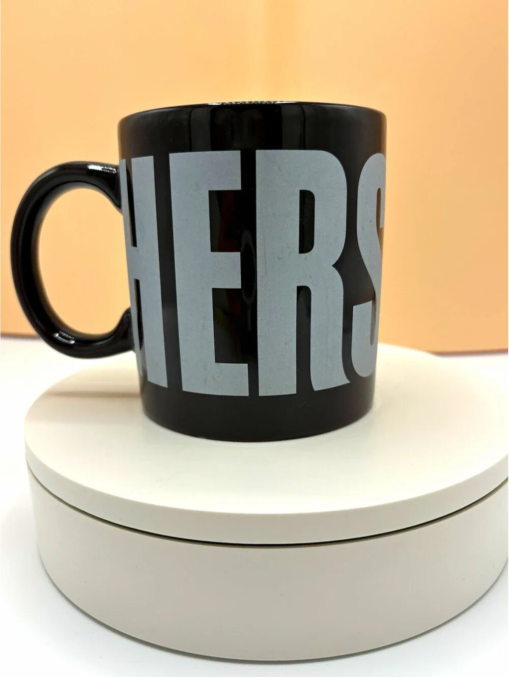Gallerie Hershey's Black Ceramic Coffee Mug Gray Lettering 14 oz MW/DS Safe